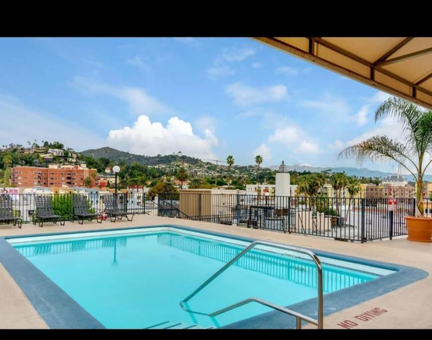 Hollywood 2bed W Rooftop Pool & Panoramic View Appartement Los Angeles